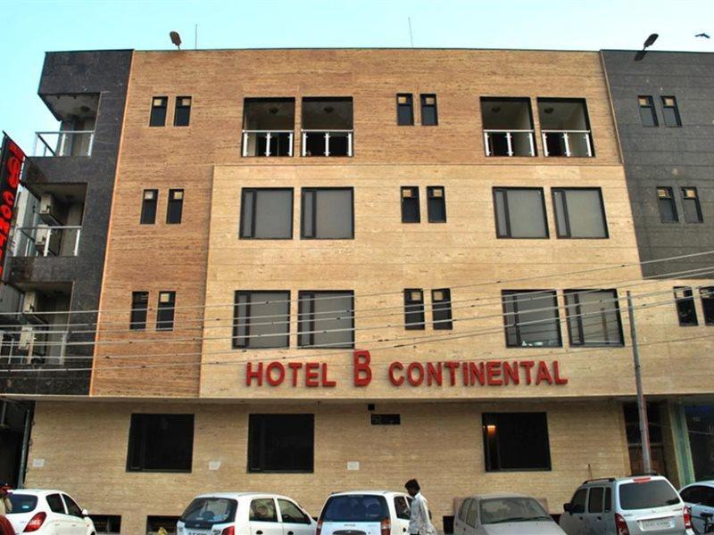 Hotel B Continental Delhi Zewnętrze zdjęcie