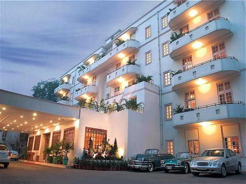 Hotel B Continental Delhi Zewnętrze zdjęcie